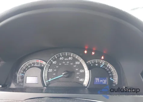 2014 Toyota Camry Se z USA, uszkodzony, nr VIN 4T1BF1FK9EU301450